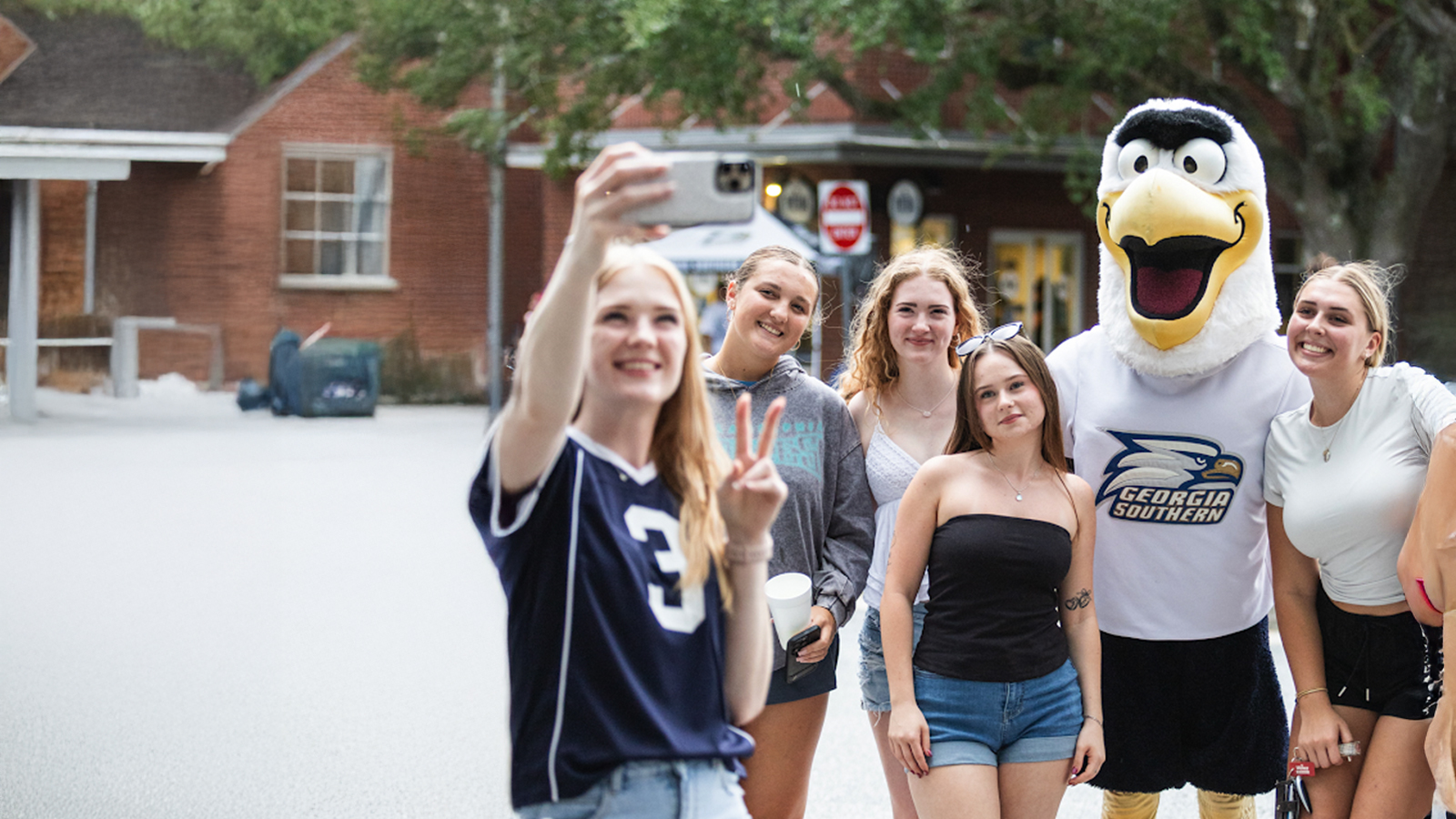 Georgia Southern representatives meeting future students off campus
